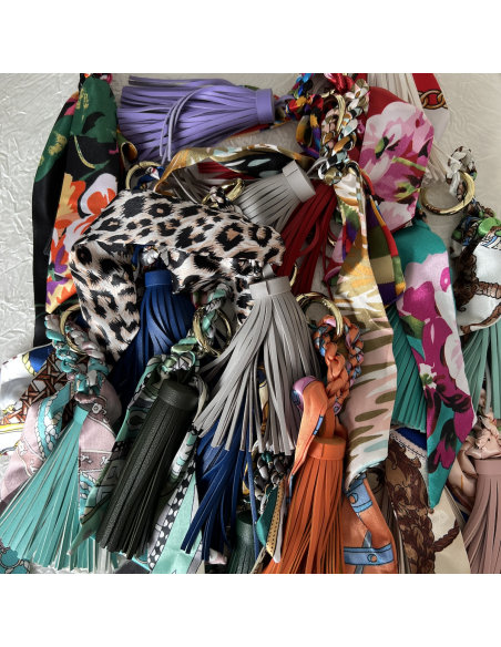 bijou de sac / porte-clé - pompom vert sapin